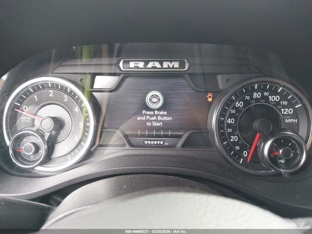 Продажа на аукционе авто 2022 Ram 1500 Big Horn  4x4 6'4 Box, vin: 1C6SRFMT3NN267124, номер лота: 44666327