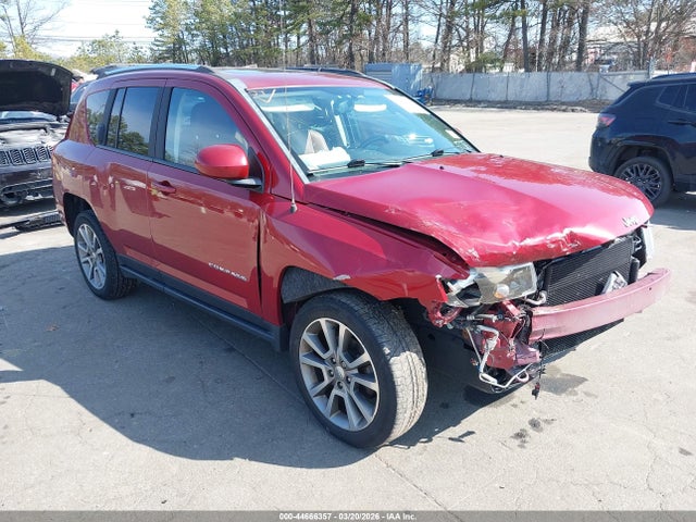 44666357 :رقم المزاد ، 1C4NJDEB2GD580441 vin ، 2016 Jeep Compass High Altitude Edition مزاد بيع