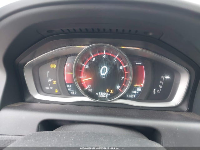 YV4612RK8G2789193 Volvo Xc60 T5 Premier