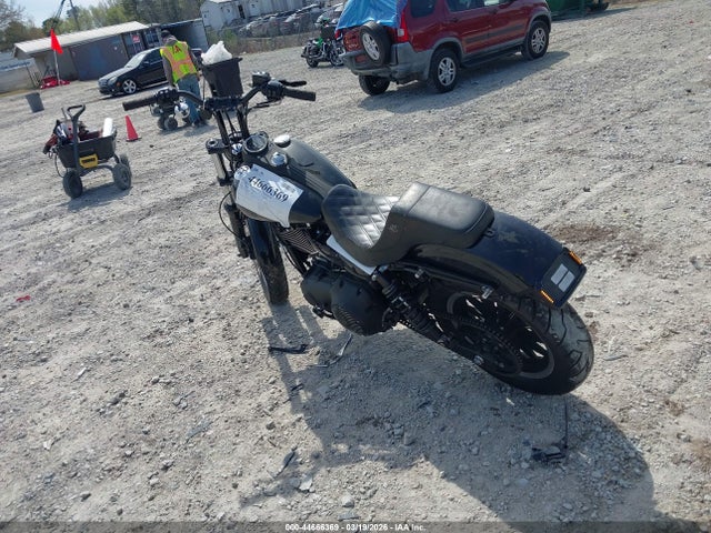 1HD1GXM17HC311185 Harley-Davidson Fxdb Dyna Street Bob