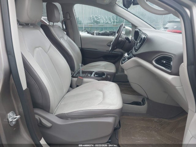 Aukcja sprzedaży 2018 Chrysler Pacifica Touring L, vin: 2C4RC1BG6JR295210, numer aukcji: 44666374