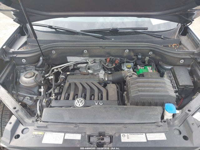 2018 VOLKSWAGEN ATLAS 1V2NR2CA0JC559557 Photo 9
