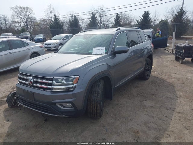 2018 VOLKSWAGEN ATLAS 1V2NR2CA0JC559557 Photo 1