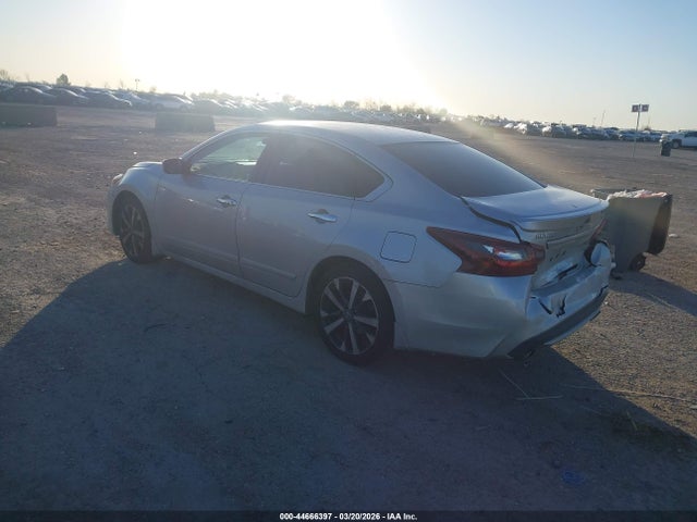 44666397 :رقم المزاد ، 1N4AL3AP9HC166350 vin ، 2017 Nissan Altima 2.5 Sr مزاد بيع