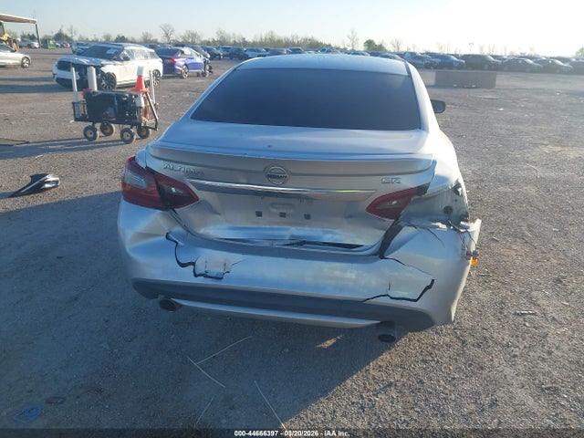 44666397 :رقم المزاد ، 1N4AL3AP9HC166350 vin ، 2017 Nissan Altima 2.5 Sr مزاد بيع
