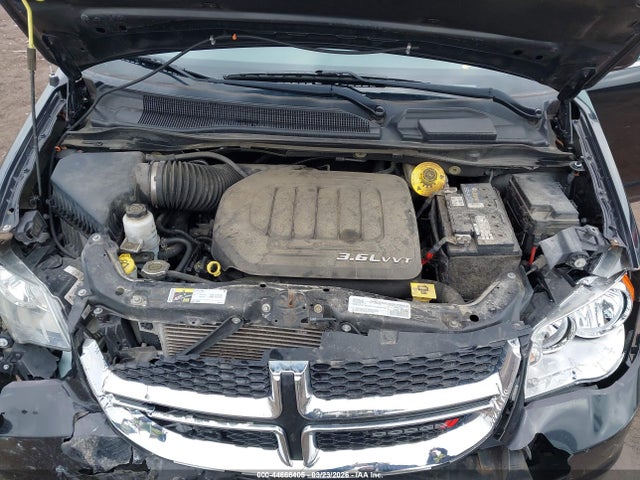 Продаж на аукціоні авто 2018 Dodge Grand Caravan Sxt, vin: 2C4RDGCG2JR207249, номер лоту: 44666405