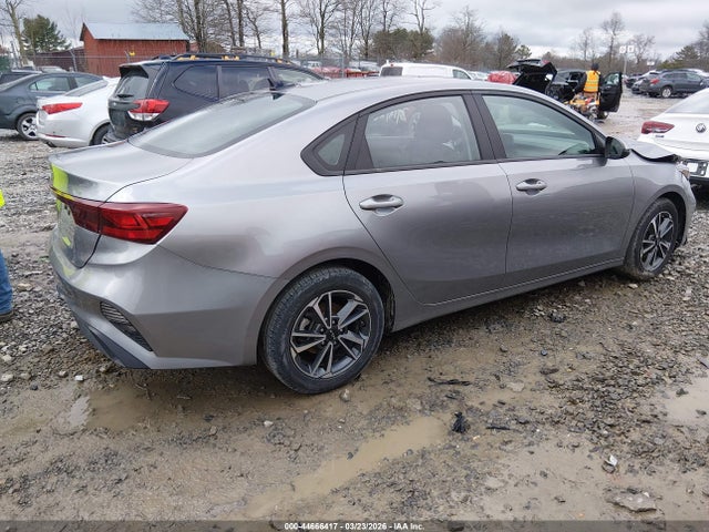 2023 Kia Forte Lxs მანქანა იყიდება აუქციონზე, vin: 3KPF24AD3PE547519, აუქციონის ნომერი: 44666417