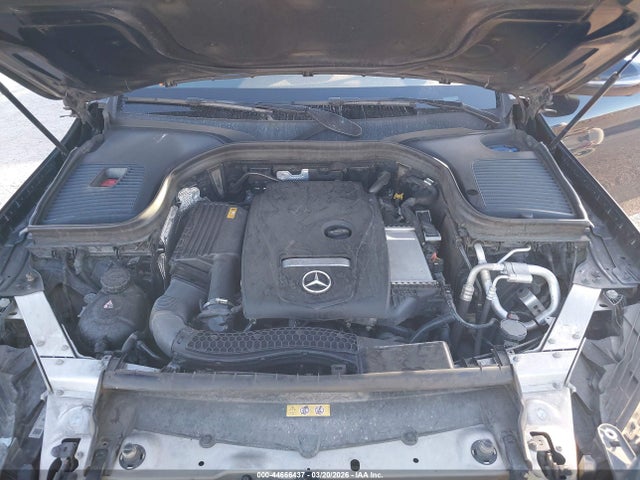 44666437 :رقم المزاد ، WDC0G4JB1JV100738 vin ، 2018 Mercedes-benz Glc 300 مزاد بيع
