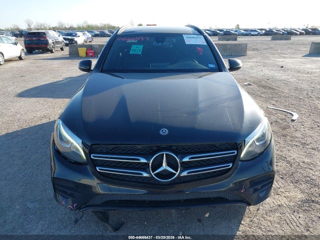 44666437 :رقم المزاد ، WDC0G4JB1JV100738 vin ، 2018 Mercedes-benz Glc 300 مزاد بيع