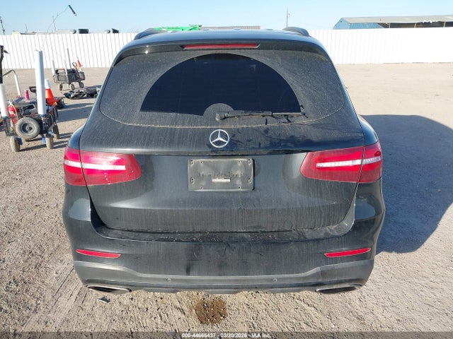 44666437 :رقم المزاد ، WDC0G4JB1JV100738 vin ، 2018 Mercedes-benz Glc 300 مزاد بيع