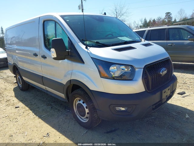 44666455 :رقم المزاد ، 1FTBW1Y8XRKB32062 vin ، 2024 Ford Transit-350 مزاد بيع