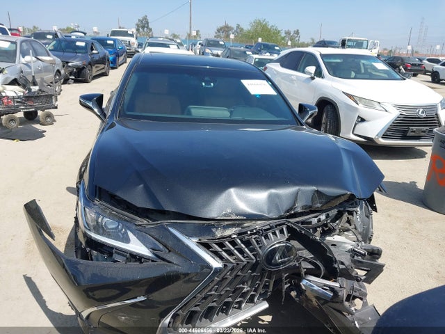 44666456 :رقم المزاد ، 58ADA1C17RU040272 vin ، 2024 Lexus Es 300h مزاد بيع