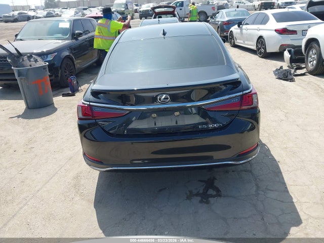44666456 :رقم المزاد ، 58ADA1C17RU040272 vin ، 2024 Lexus Es 300h مزاد بيع