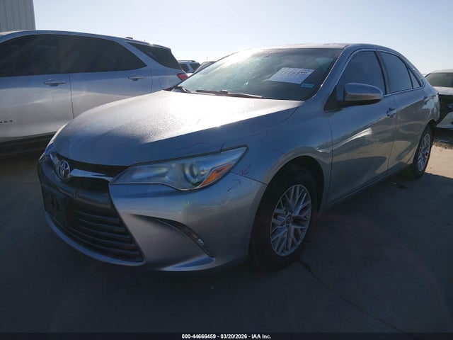 44666459 :رقم المزاد ، 4T4BF1FK7GR547213 vin ، 2016 Toyota Camry Le مزاد بيع