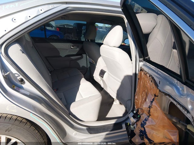 44666459 :رقم المزاد ، 4T4BF1FK7GR547213 vin ، 2016 Toyota Camry Le مزاد بيع