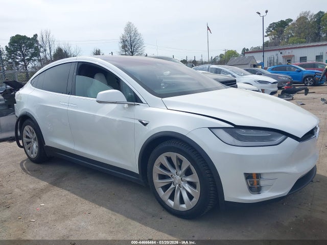 5YJXCBE26KF160805 Tesla Model X 100d/75d/long Range