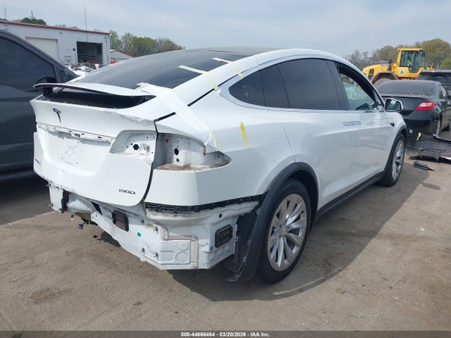 5YJXCBE26KF160805 Tesla Model X 100d/75d/long Range