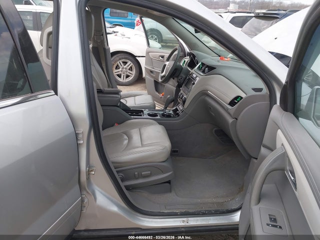 Aukcja sprzedaży 2017 Chevrolet Traverse 2lt, vin: 1GNKVHKD0HJ247573, numer aukcji: 44666492