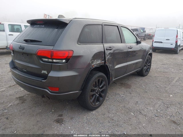 2017 JEEP GRAND CHEROKEE 1C4RJFAG5HC787847 Photo 3