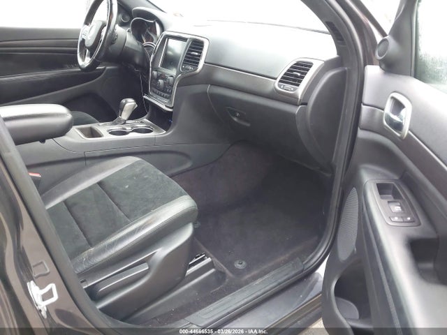 2017 JEEP GRAND CHEROKEE 1C4RJFAG5HC787847 Photo 4