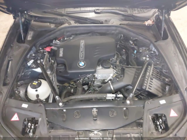 44666542 :رقم المزاد ، WBA5A7C56FG142966 vin ، 2015 Bmw 528i Xdrive مزاد بيع