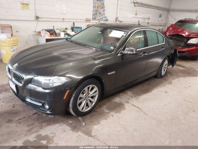 44666542 :رقم المزاد ، WBA5A7C56FG142966 vin ، 2015 Bmw 528i Xdrive مزاد بيع