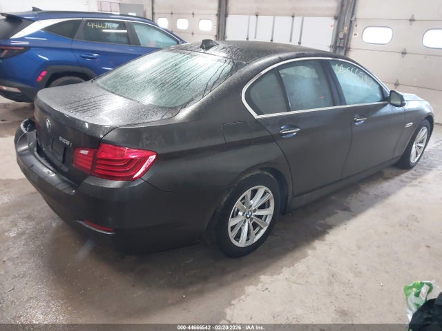 44666542 :رقم المزاد ، WBA5A7C56FG142966 vin ، 2015 Bmw 528i Xdrive مزاد بيع