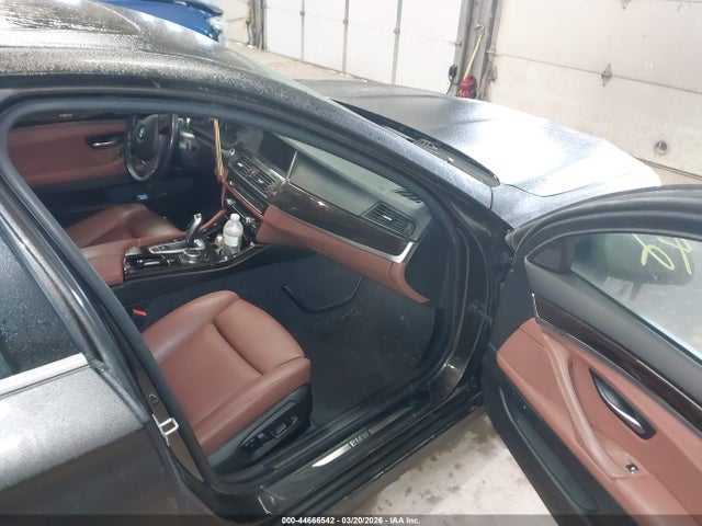 44666542 :رقم المزاد ، WBA5A7C56FG142966 vin ، 2015 Bmw 528i Xdrive مزاد بيع