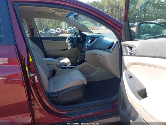 2017 HYUNDAI TUCSON KM8J33A27HU459264 Photo 4