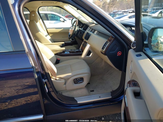2015 Land Rover Range Rover 3.0l V6 Supercharged Hse მანქანა იყიდება აუქციონზე, vin: SALGS2VF0FA242042, აუქციონის ნომერი: 44666561