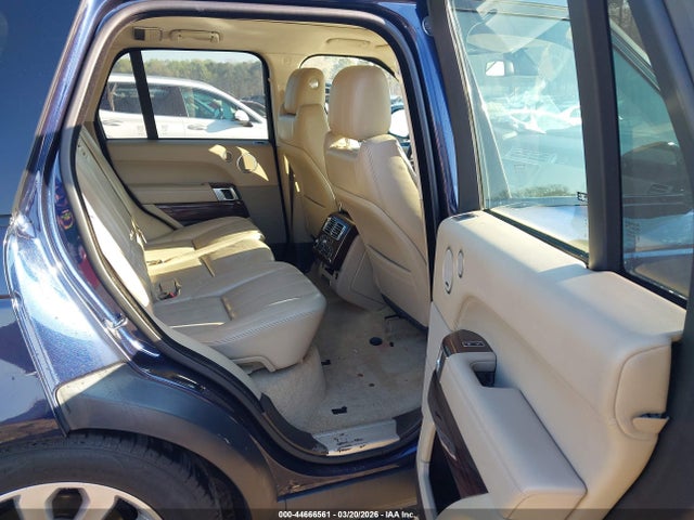2015 Land Rover Range Rover 3.0l V6 Supercharged Hse მანქანა იყიდება აუქციონზე, vin: SALGS2VF0FA242042, აუქციონის ნომერი: 44666561