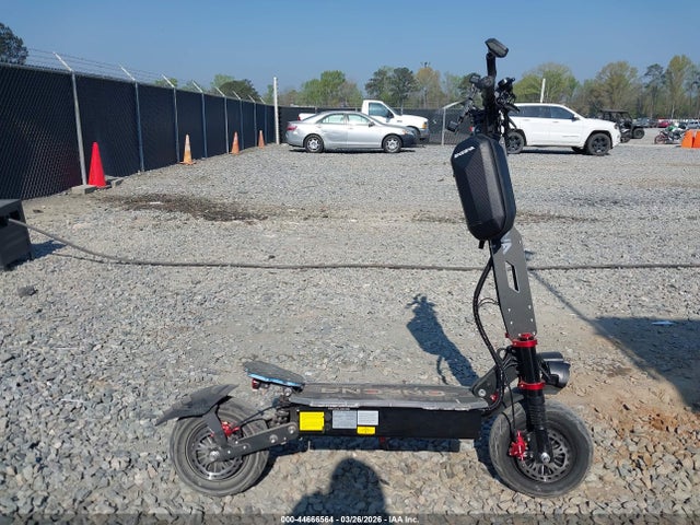 GT912P25070581 Dongfang Scooter