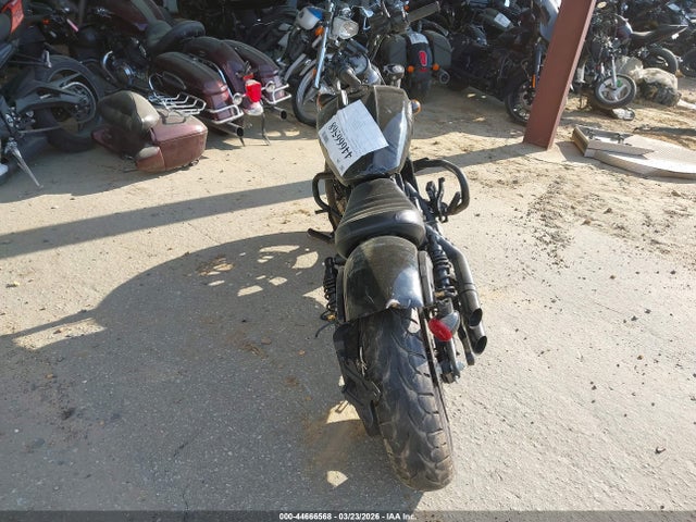 56KMTB110R3200247 INDIAN MOTORCYCLE CO. Scout Bobber Sixty