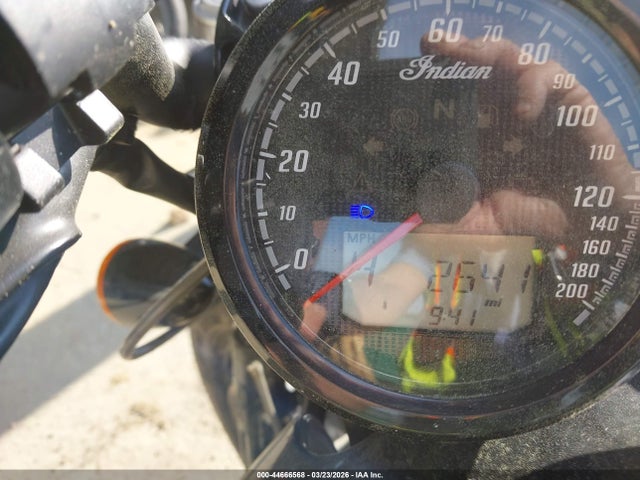 56KMTB110R3200247 INDIAN MOTORCYCLE CO. Scout Bobber Sixty