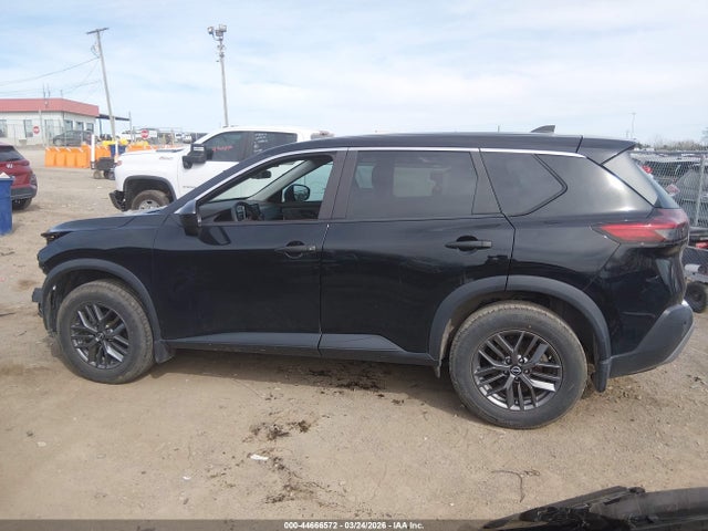 5N1BT3AA2PC753719 Nissan Rogue S Fwd