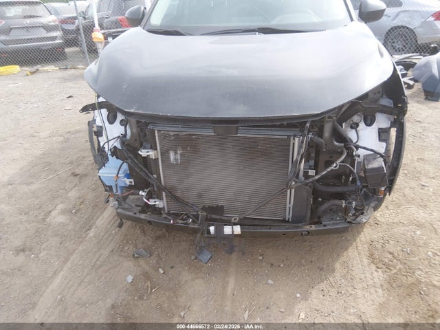 5N1BT3AA2PC753719 Nissan Rogue S Fwd