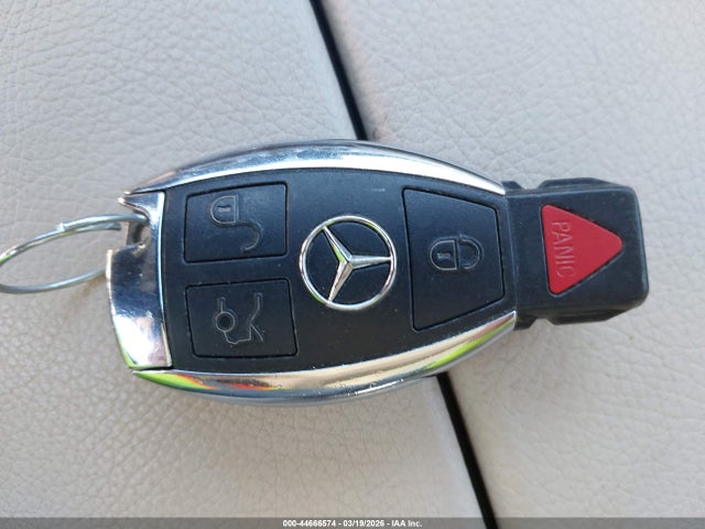 44666574 :رقم المزاد ، WDC0G4JB3JV044947 vin ، 2018 Mercedes-benz Glc 300 مزاد بيع
