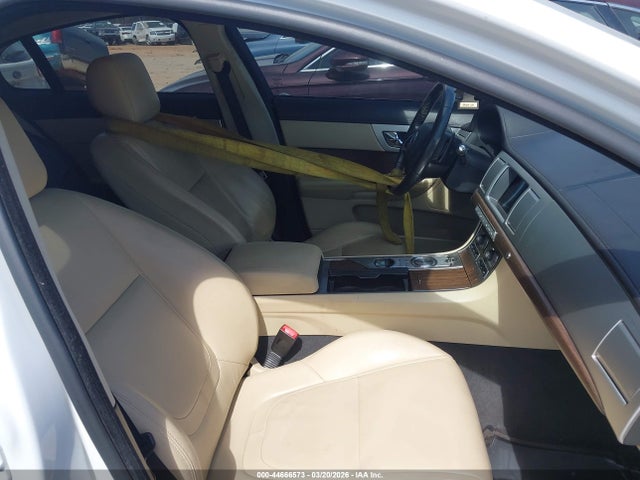 Aukcja sprzedaży 2014 Jaguar Xf V6 Sc, vin: SAJWJ0EF8E8U11662, numer aukcji: 44666573