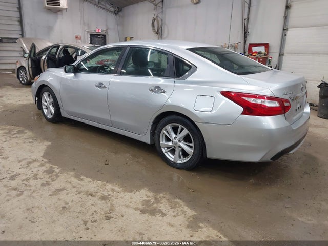 Продажа на аукционе авто 2016 Nissan Altima 2.5 S, vin: 1N4AL3APXGC142735, номер лота: 44666579