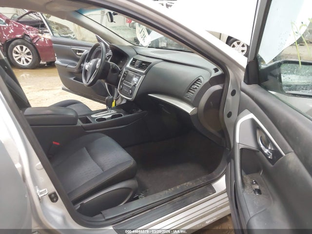 Продажа на аукционе авто 2016 Nissan Altima 2.5 S, vin: 1N4AL3APXGC142735, номер лота: 44666579