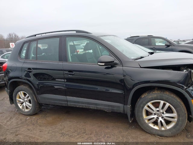 Продажа на аукционе авто 2017 Volkswagen Tiguan 2.0t/2.0t S, vin: WVGBV7AX0HK038922, номер лота: 44666608