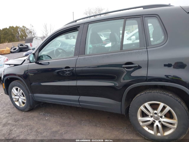 Продажа на аукционе авто 2017 Volkswagen Tiguan 2.0t/2.0t S, vin: WVGBV7AX0HK038922, номер лота: 44666608