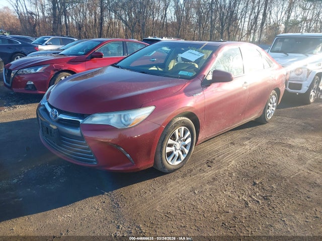 2015 Toyota Camry Hybrid Le მანქანა იყიდება აუქციონზე, vin: 4T1BD1FK0FU160694, აუქციონის ნომერი: 44666635