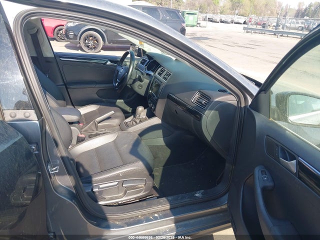 Продаж на аукціоні авто 2017 Volkswagen Jetta 1.8t Sel/1.8t Sel Premium, vin: 3VWL17AJ8HM413025, номер лоту: 44666656