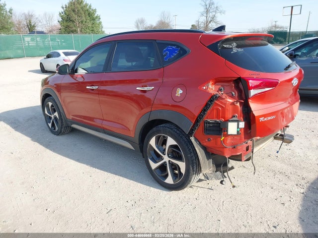 44666668 :رقم المزاد ، KM8J33A2XHU359949 vin ، 2017 Hyundai Tucson Limited مزاد بيع