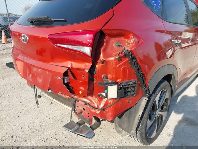 44666668 :رقم المزاد ، KM8J33A2XHU359949 vin ، 2017 Hyundai Tucson Limited مزاد بيع