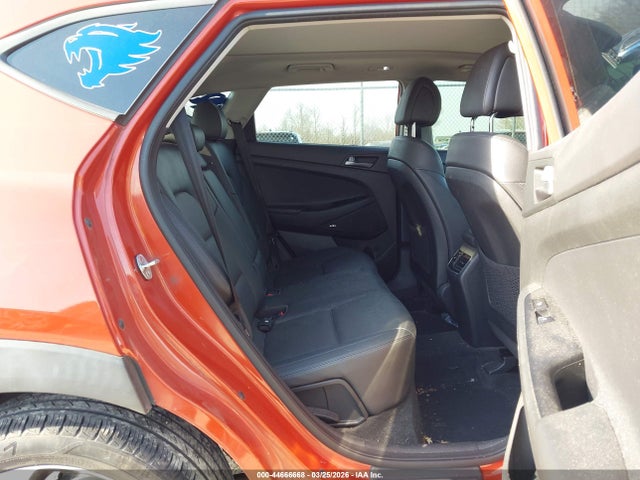 44666668 :رقم المزاد ، KM8J33A2XHU359949 vin ، 2017 Hyundai Tucson Limited مزاد بيع