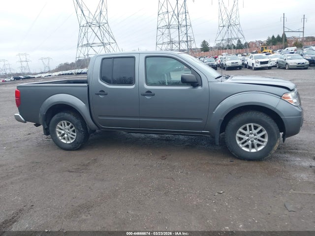 1N6AD0EV1JN754295 Nissan Frontier Sv