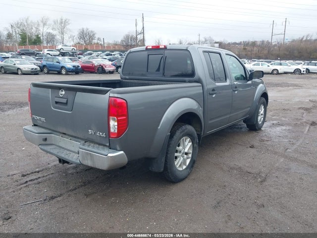 1N6AD0EV1JN754295 Nissan Frontier Sv