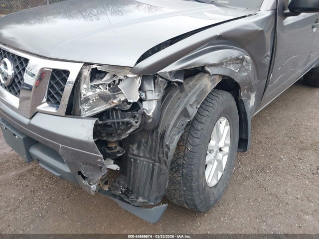 1N6AD0EV1JN754295 Nissan Frontier Sv